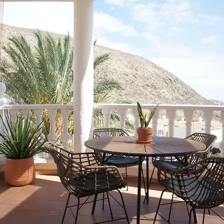 Paddle & Tennis Courts And Swimming Pool Cristianos Apartamento *